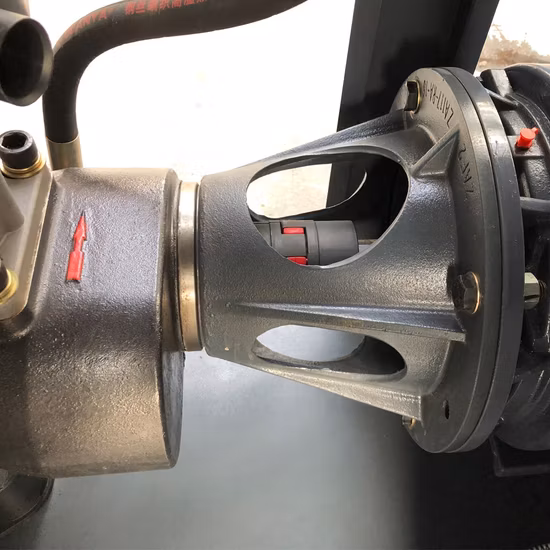 Moair CE-Schutzdesign, langlebiger, öleingespritzter, riemengetriebener Schraubenluftkompressor zu einem günstigen Preis